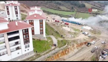 Bursa'da şantiye işçilerinin kaldığı yer yandı!