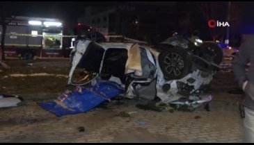 Bursa'da takla atan otomobil sürüklendi: 2 ölü