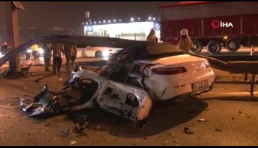 İstanbul'da aşırı hız faciası! Araçtan fırlayıp taklalar attı!
