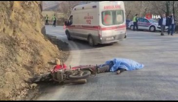 Bursa'da motosikletle kamyona çarptı, hayatını kaybetti