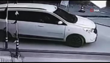 Bursa'da motordan düşen kurye yoluna devam etti