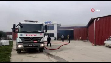 Bursa'da korkutan fabrika yangını