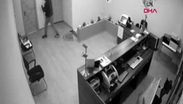 İstanbul'da 4 otomobil çalan şüpheli kamerada