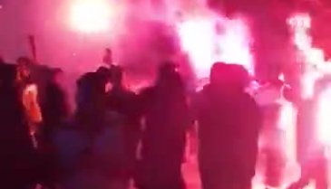 Bursa'da derbi kavgası: Taraftarlar birbirine girdi (1)