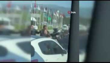 Bursa'da tekmeli yumruklu kavga