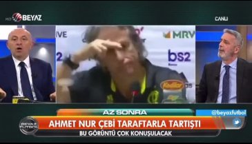 Ahmet Çakar canlı yayında sinek yedi