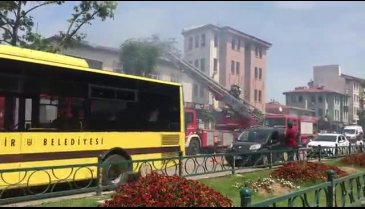 Bursa'nın merkezinde korkutan yangın - 3
