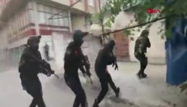 Bursa'da 1'i canlı bomba 3 DEAŞ'lı yakalandı