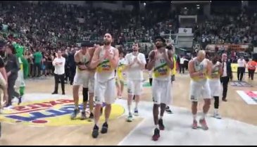 Frutti Extra Bursaspor galibiyeti taraftarla kutladı