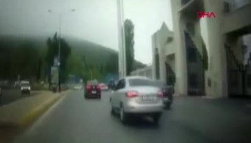 İstanbul'da sürücü kaza yaptı durmadan devam etti