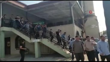 Mersin'de saplantılı aşık kurbanı Sinem toprağa verildi