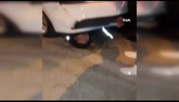 Bursa'da motosikletli kurye otomobilin altında kaldı