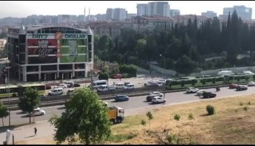 Bursa İzmir Yolu'nda trafik kilitlendi
