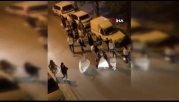 Bursa'da gelinlik giyen damak, gelinden iyi oynadı