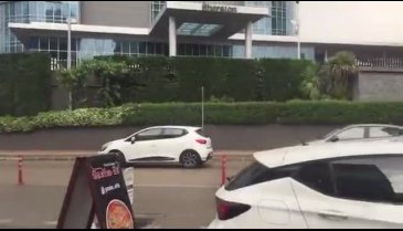 Bursalılar şemsiyeleri çıkarın, gök delindi