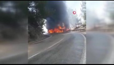 Yolcu otobüsü küle döndü