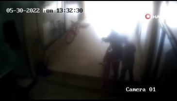 Bursa'da patenli hırsız kameralara yakalandı