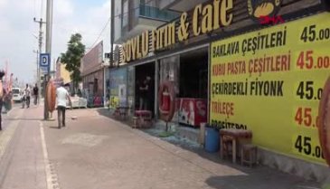 Antalya'da ekmeği ucuza satan fırıncının iş yerine tüfekle saldırı