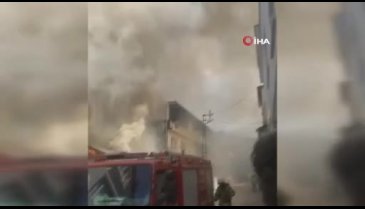 Bursa'da madde bağımlısı genç evi ateşe verdi! Mahalleli sokağa döküldü