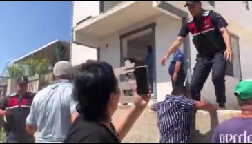 Mudanya Belediyesi'nin bina yıkımlarında ortalık karıştı! Jandarma müdahale ediyor