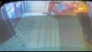 17 araca çarpan İETT otobüsü kamerada