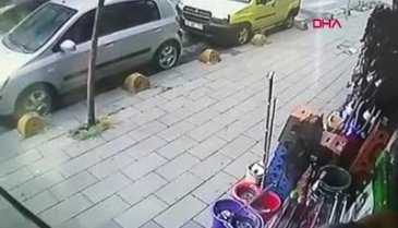 İstanbul'da otomobil çarpan fırıncı: Biz 9 canlıyız&nbsp;