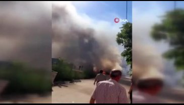 Bursa'da geri dönüşüm deposunda yangın çıktı