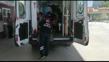 Bursa İnegöl'de motosikletler birbirine çarptı: 1'i ağır 3 yaralı
