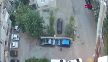 İstanbul'da hayalet gösterge hırsızlığı kamerada