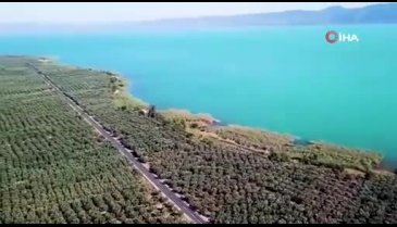 Bursa'da İznik Gölü turkuaza büründü