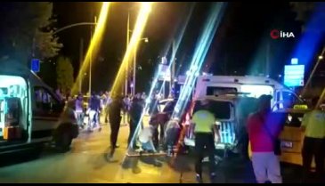 Kocaeli'nde polis aracına cip çarptı: 2 polis yaralandı