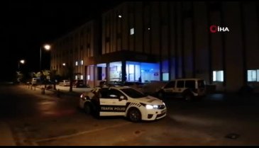 Ambulans geç gelince kendini yaktı
