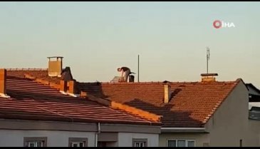 Bursa'da apartman çatısında ölümüne eğlence