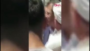 Ekrem İmamoğlu'nun cami ziyaretinde ortalık karıştı: 3 gözaltı