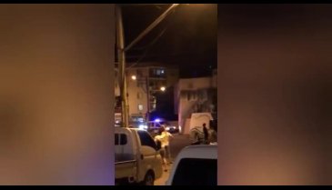 Bursa'da kızlara taciz iddiası mahalleyi ayağa kaldırdı, ortalık karıştı! Silahlar konuştu
