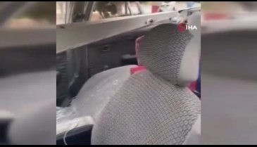 Köprünün korkulukları otomobile saplandı: 1 yaralı