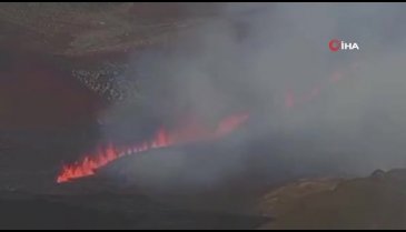 İzlanda'da magma yeryüzüne çıktı