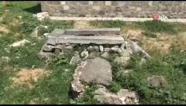 Bursa İznik'te Osmanlı'ya ait mezar kalıntıları gizemini koruyor