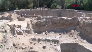 7 bin 800 yıllık kadın figürlü heykel bulundu