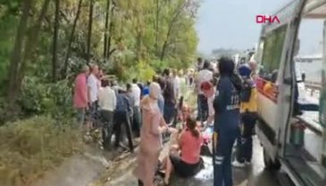 Bursa İnegöl'de yağmur kaza getirdi: 1'i ağır 3 yaralı