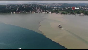 İstanbul Boğazı çamura bulandı
