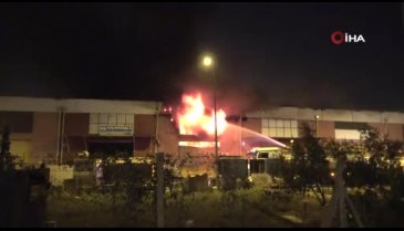 Yedek parça deposunda yangın: 2 yaralı
