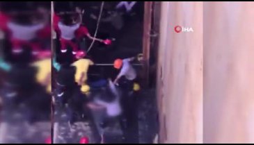 Ölen işçinin yanı başında yumruk yumruğa kavga ettiler