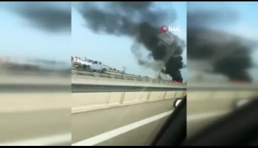 Bursa'da seyir halindeki araç alev alev yandı