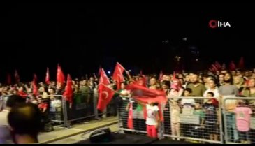 Bursa'da Zafer Bayramı coşkuyla kutlandı