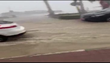 Sağanak yağış Bursa'yı etkisi altına aldı