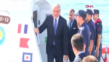 Bakan Ersoy Kız Kulesi restorasyonunu inceledi