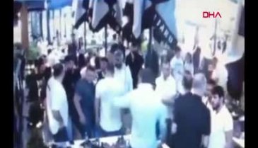 AVM'de iki grup arasında silahlı çatışma: 5 kişi yaralandı!