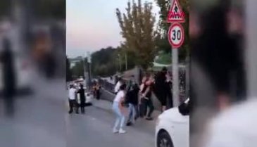 İstanbul'da çocukların kavgasına karışan ailelerden tekme ve yumruklu saldırı