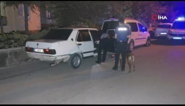 Aksaray'da hırsını alamayan genç evi kurşunladı